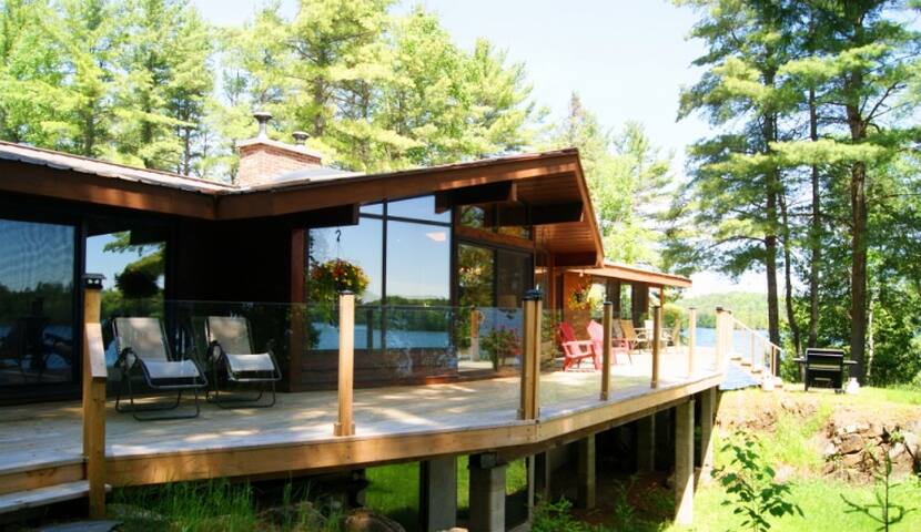 Northern Comfort Cottage Rentals managed Airbnb listing 1