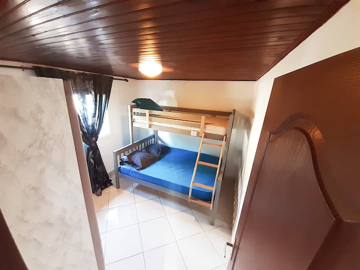 غرفة النوم 1