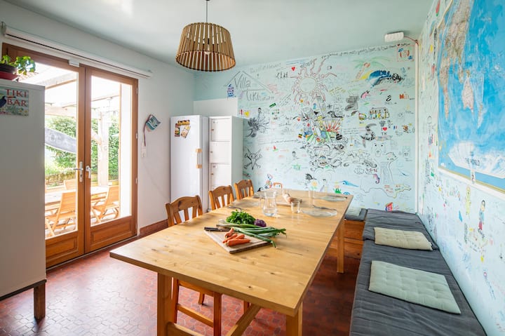 Villa Tiki Surflodge, Cabane Tahiti - Messanges