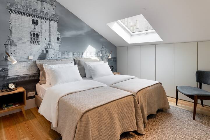 CityLux 2 Bed FastNet AirCon gallery image 3