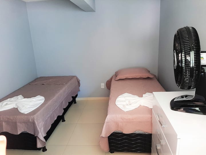 საძინებელი 4