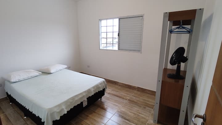 غرفة مزدوجة (سرير مزدوج واحد)