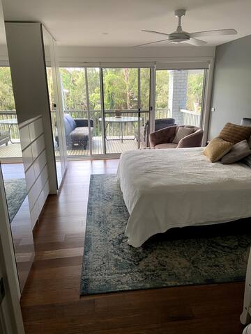 Spacious 4 bedroom Family home. gallery image 4