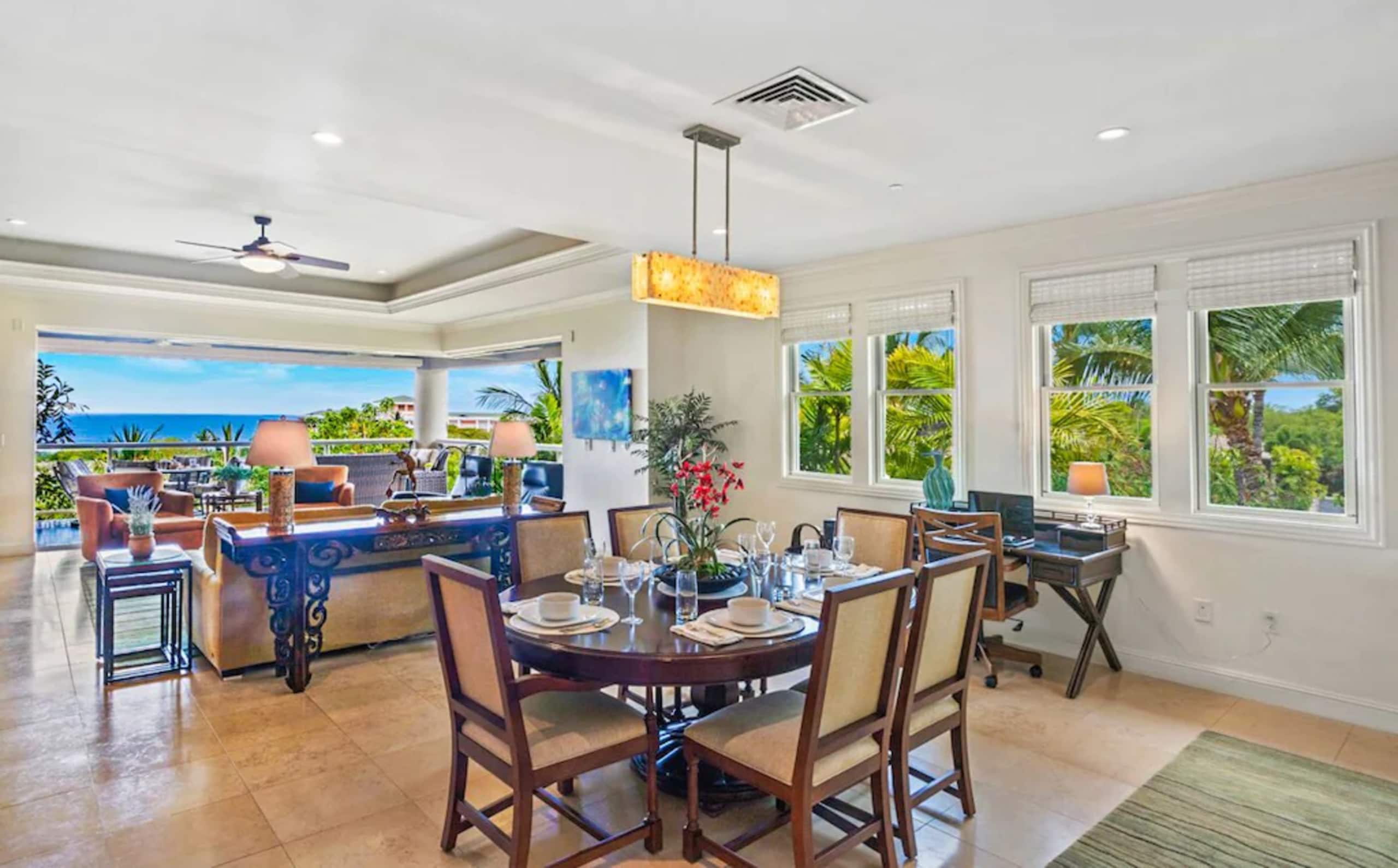 Condo in Kihei · ★4.94 · 3 bedrooms · 6 beds · 3.5 private baths - Image 16