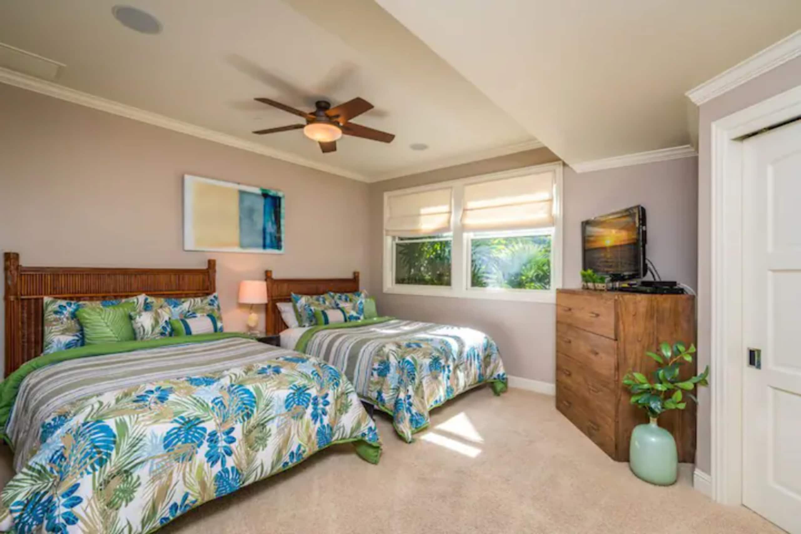 Condo in Kihei · ★4.94 · 3 bedrooms · 6 beds · 3.5 private baths - Image 30