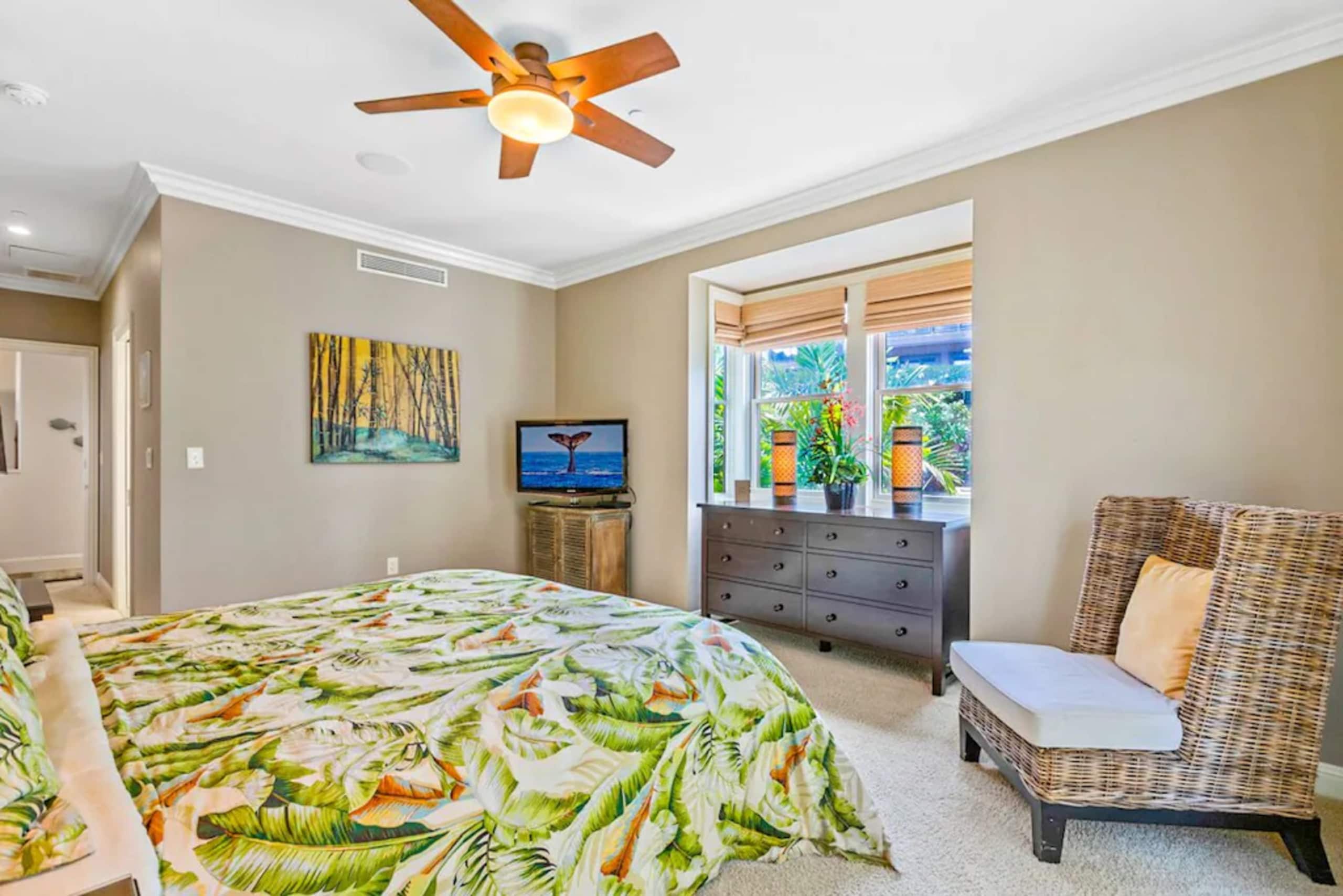 Condo in Kihei · ★4.94 · 3 bedrooms · 6 beds · 3.5 private baths - Image 26
