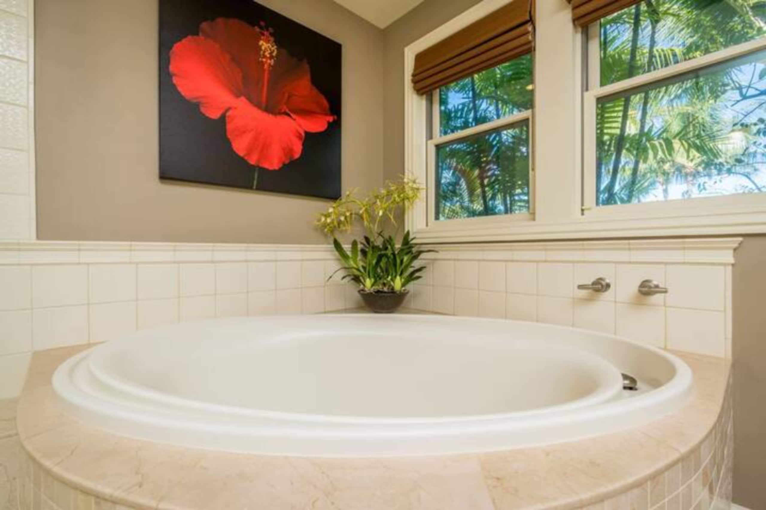 Condo in Kihei · ★4.94 · 3 bedrooms · 6 beds · 3.5 private baths - Image 38