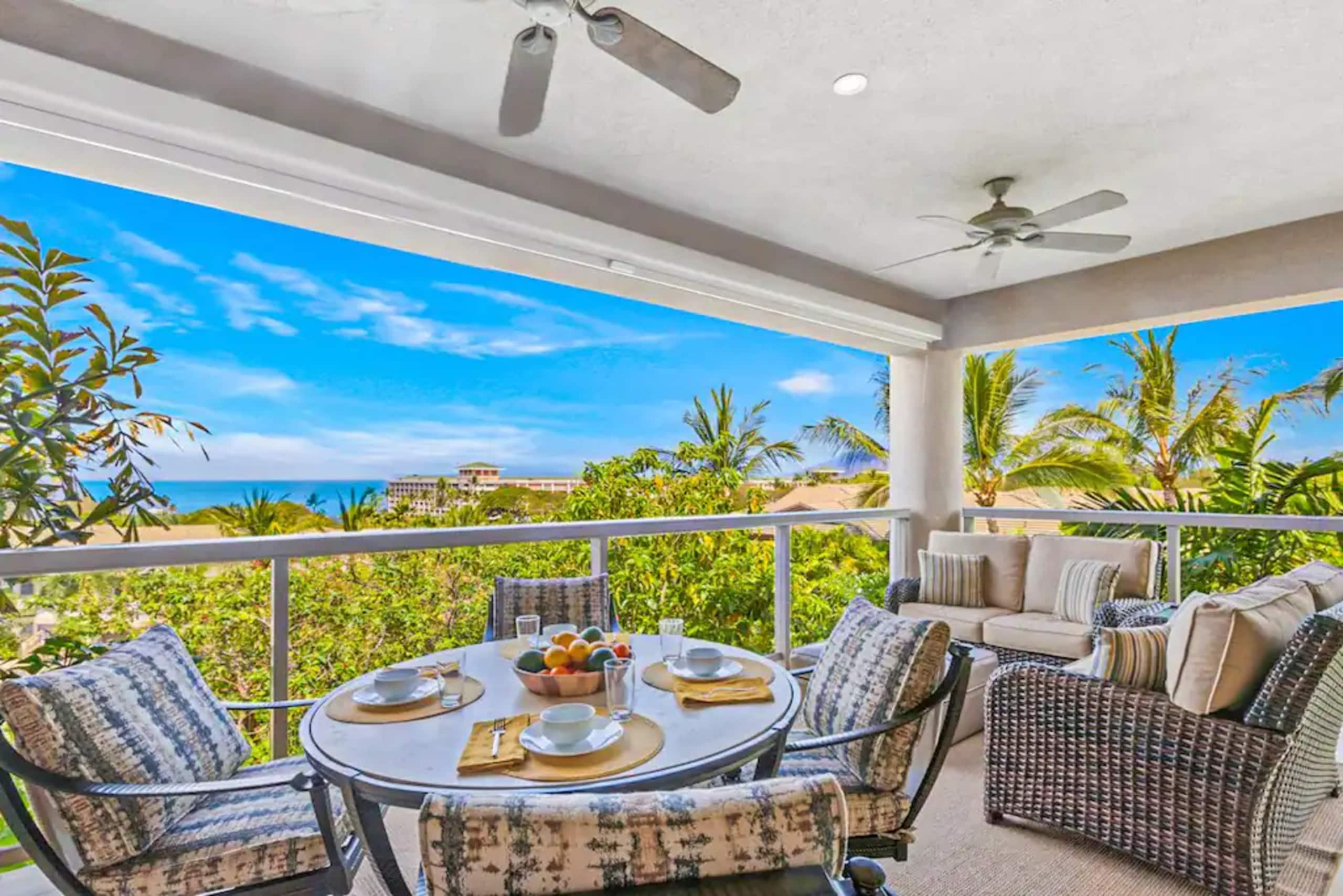Condo in Kihei · ★4.94 · 3 bedrooms · 6 beds · 3.5 private baths - Image 43