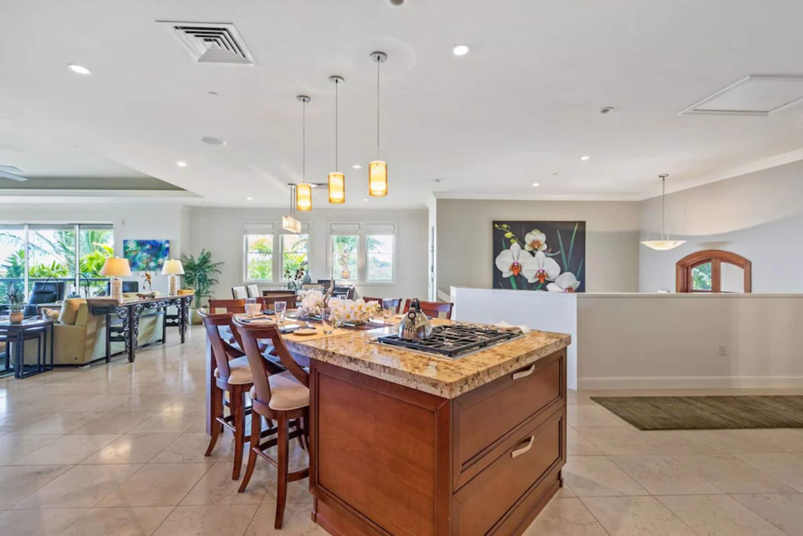 Condo in Kihei · ★4.94 · 3 bedrooms · 6 beds · 3.5 private baths - Image 13