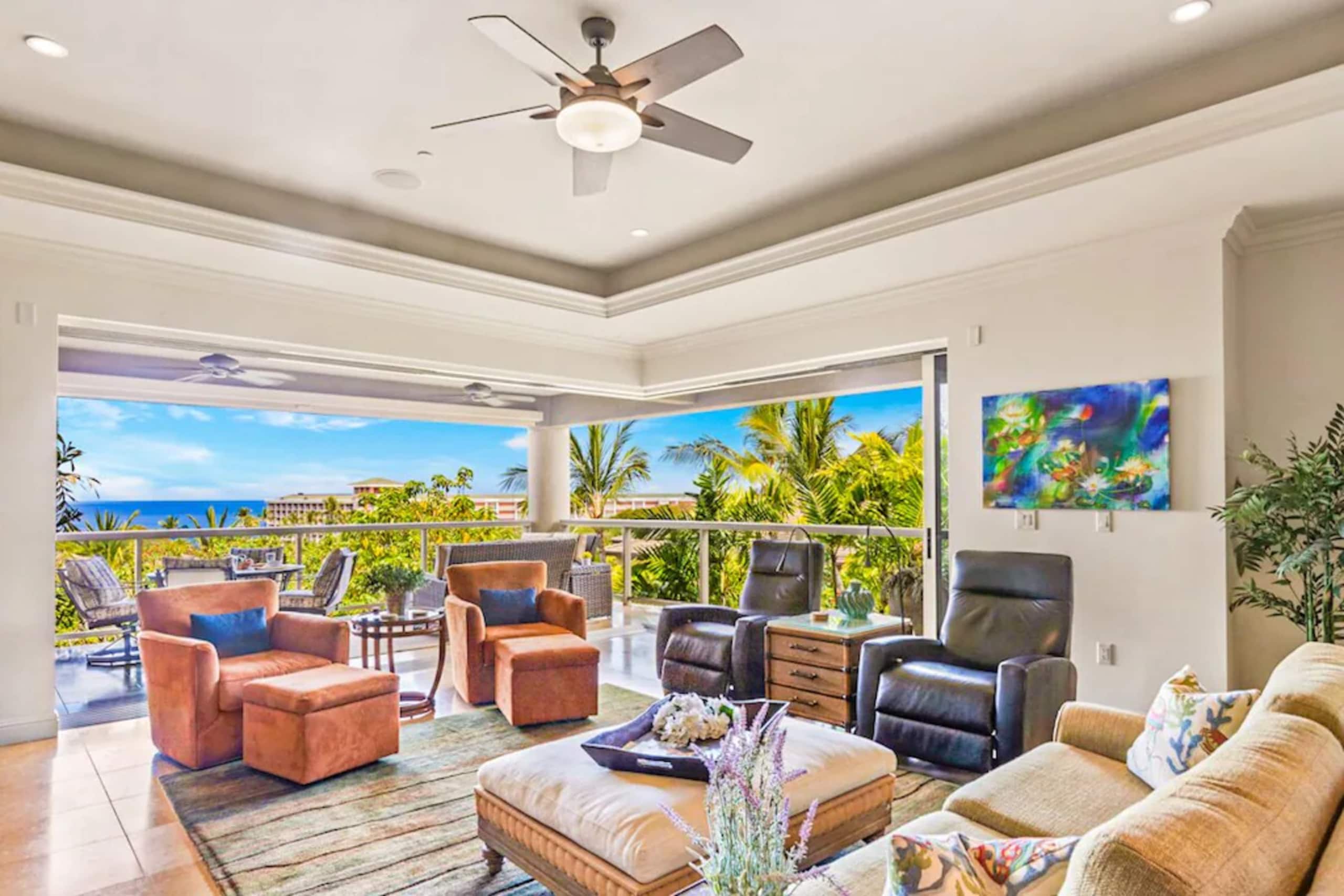 Condo in Kihei · ★4.94 · 3 bedrooms · 6 beds · 3.5 private baths - Image 3