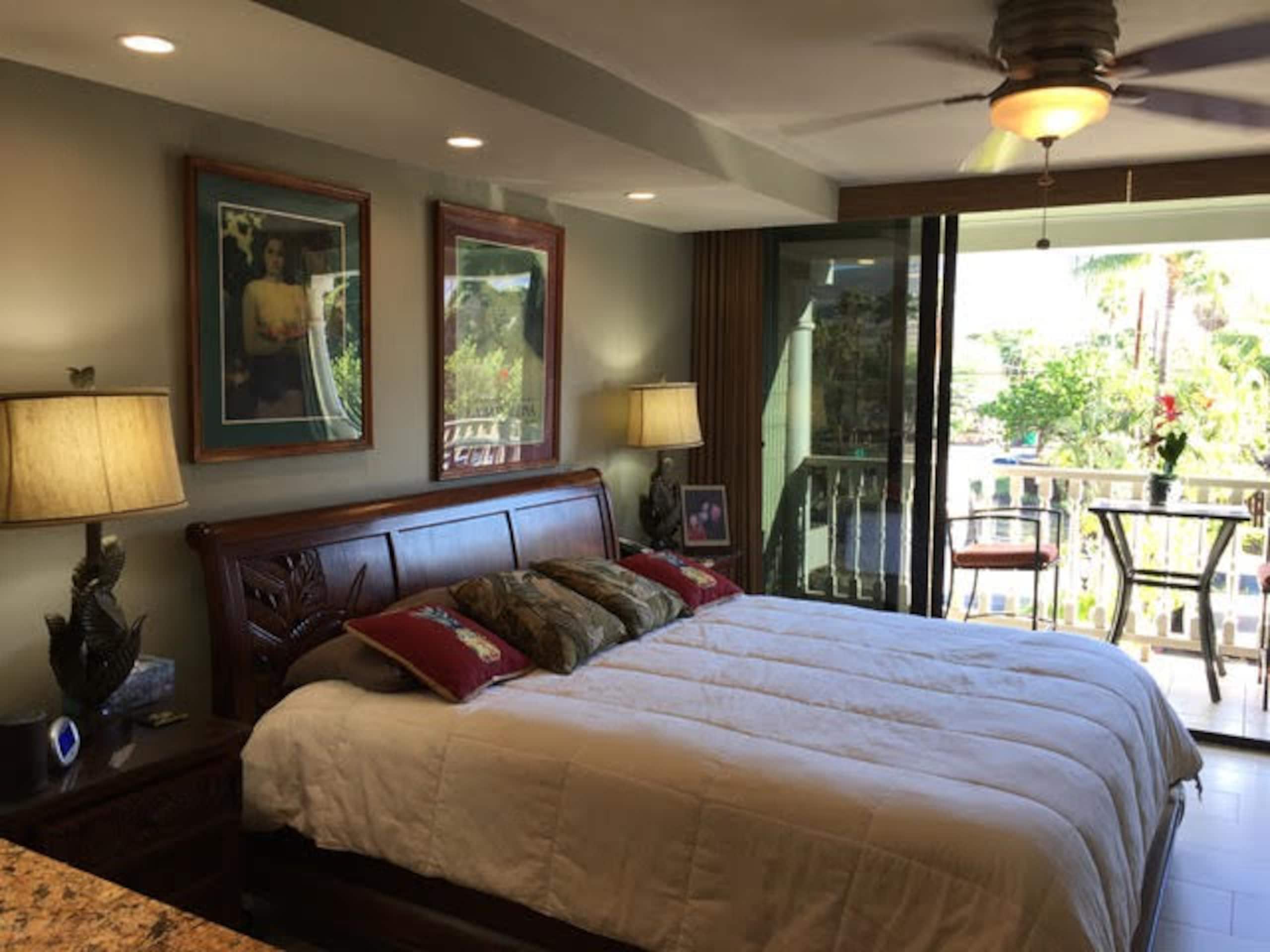 Beachfront Condo Lahaina Shores.  Fully upgraded! - Image 21