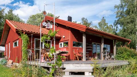 The lake house
