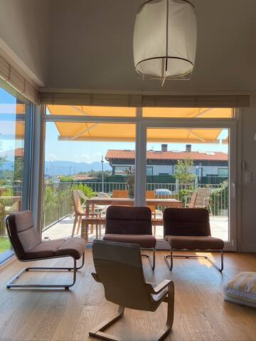 Buganvilla House in Sopelana gallery image 4