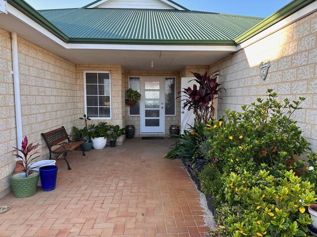 Country Retreat gallery image 2