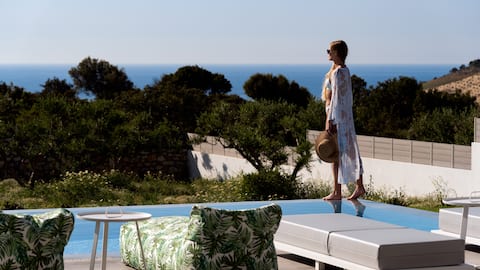 Margaret Villa - Pool, Heated Spa Whirlpool & BBQ