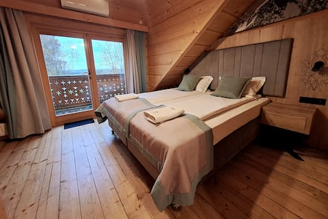 Successful Airbnb property: Skansen Holiday cottage with 2 bedrooms in Zwierzyniec