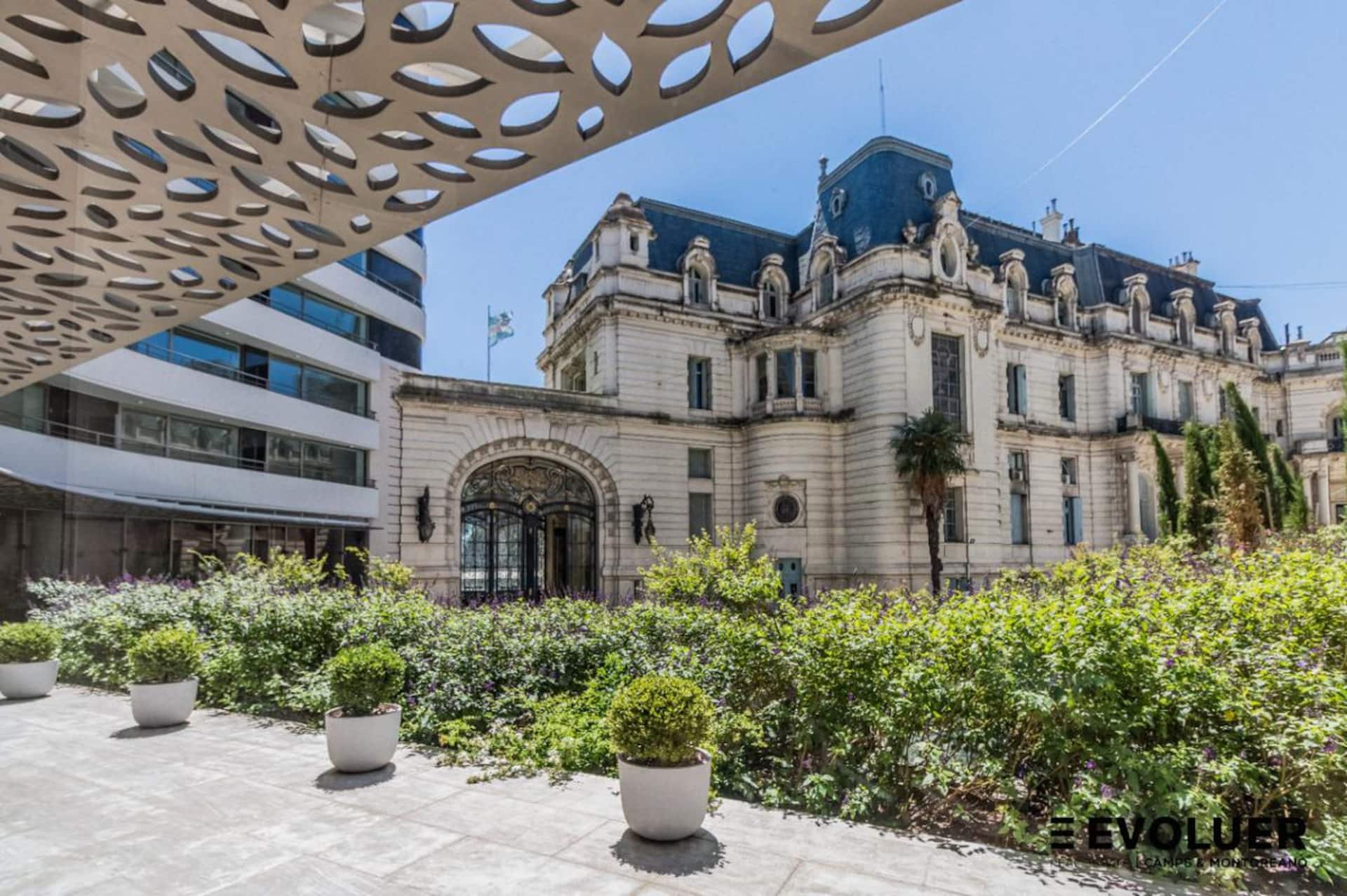 Новая квартира-студия в Palacio Paz в Retiro
