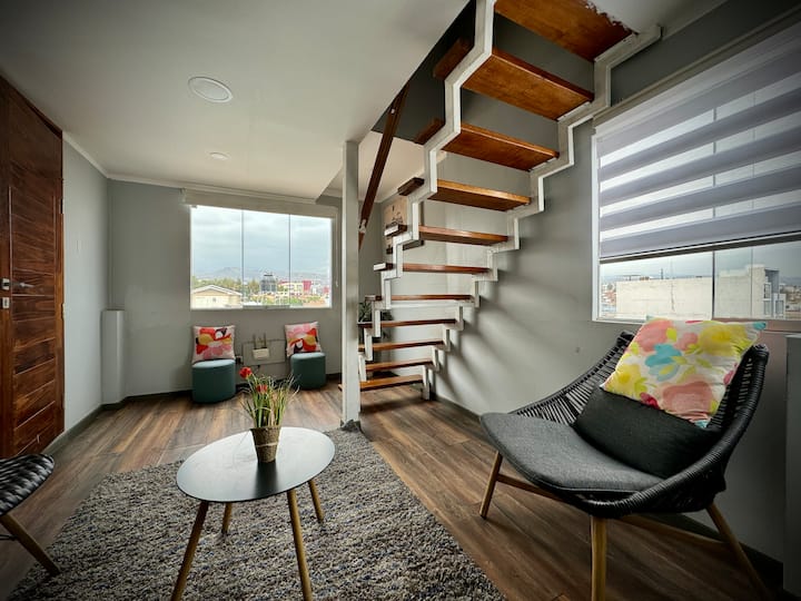 Obývacia izba s výhľadom na Misti.