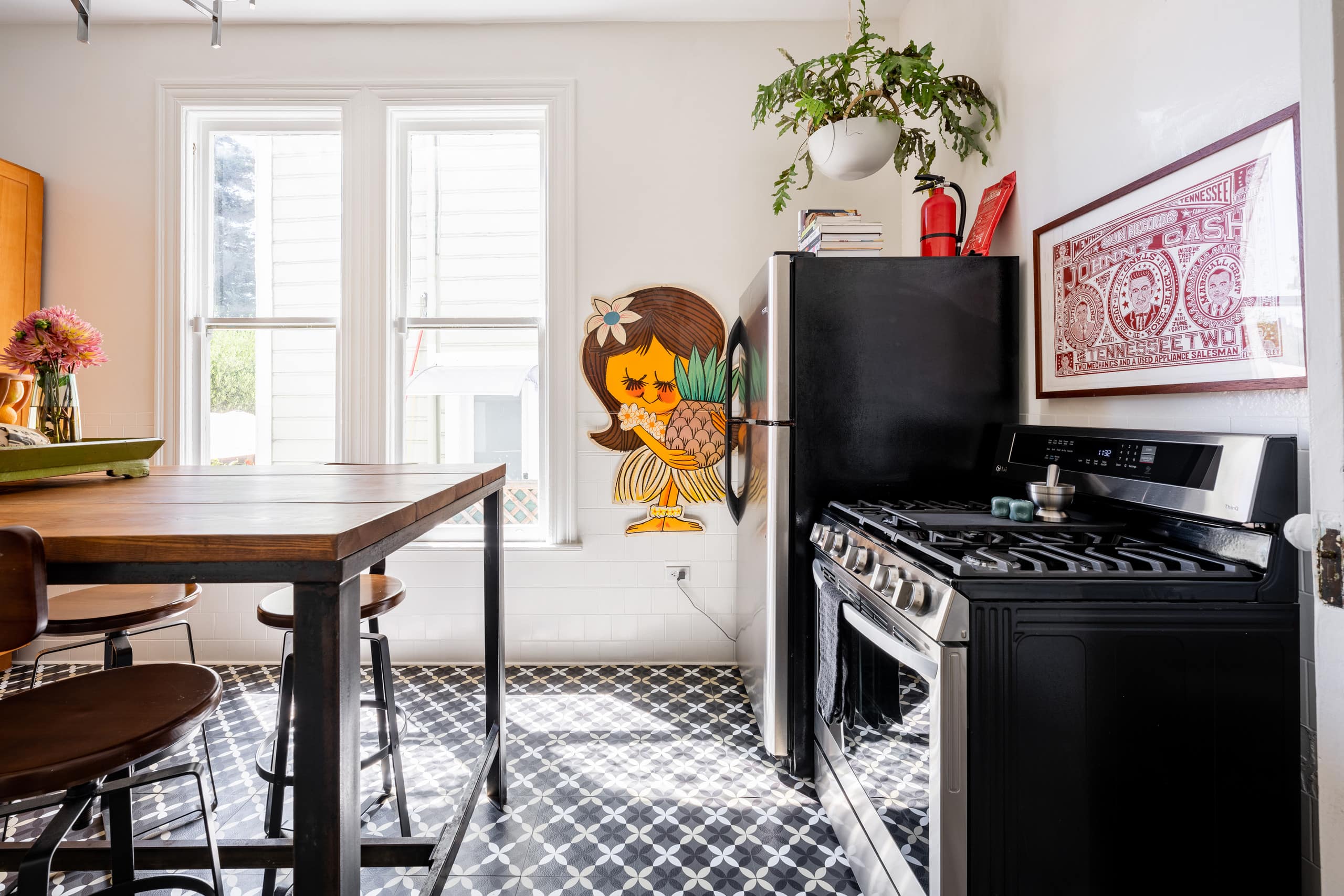 Home in San Francisco · ★4.94 · 3 bedrooms · 3 beds · 1 bath - Image 23