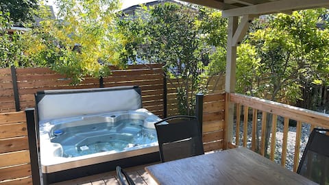 Beachside Bungalow w/ Hot Tub!