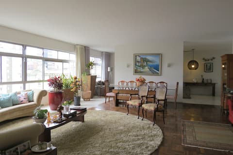 Giant Apto | Freedom Square | Amazing view