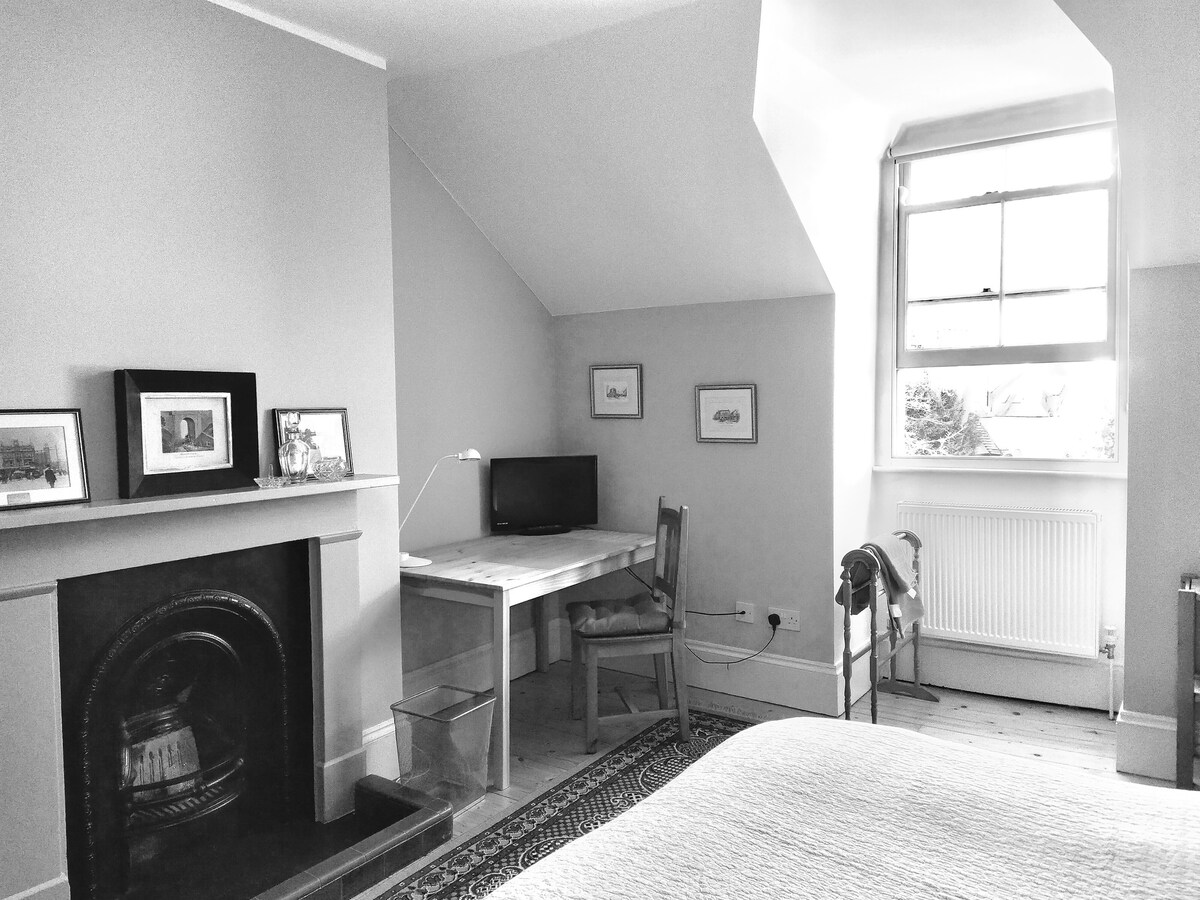 Veľký písací stôl 