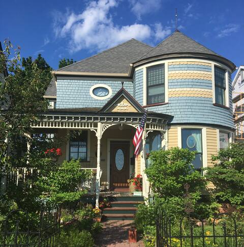 Historic 3-Bedroom Home with Indoor Fireplace