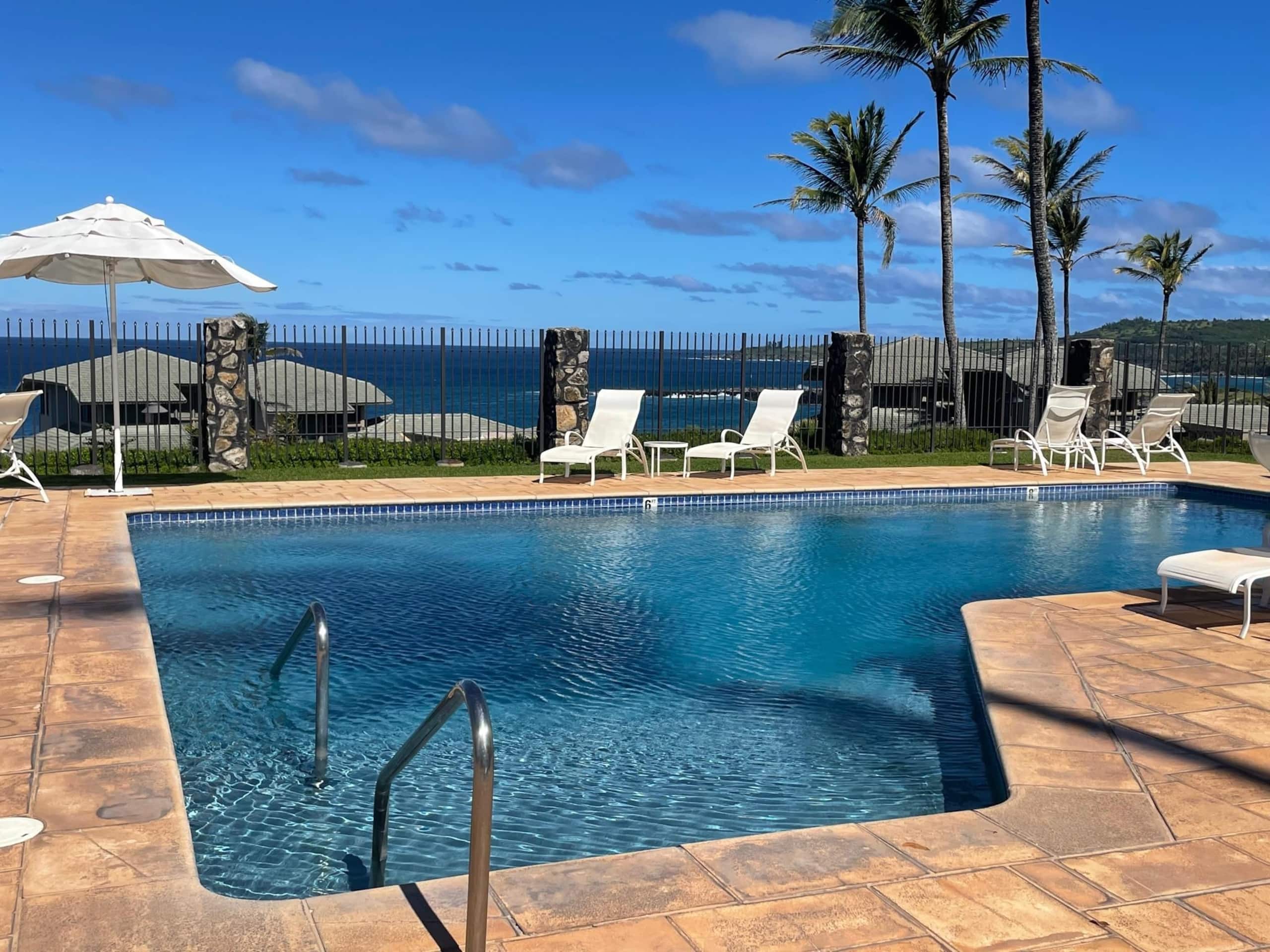 Condo in Lahaina · ★4.62 · 1 bedroom · 2 beds · 1 bath - Image 34