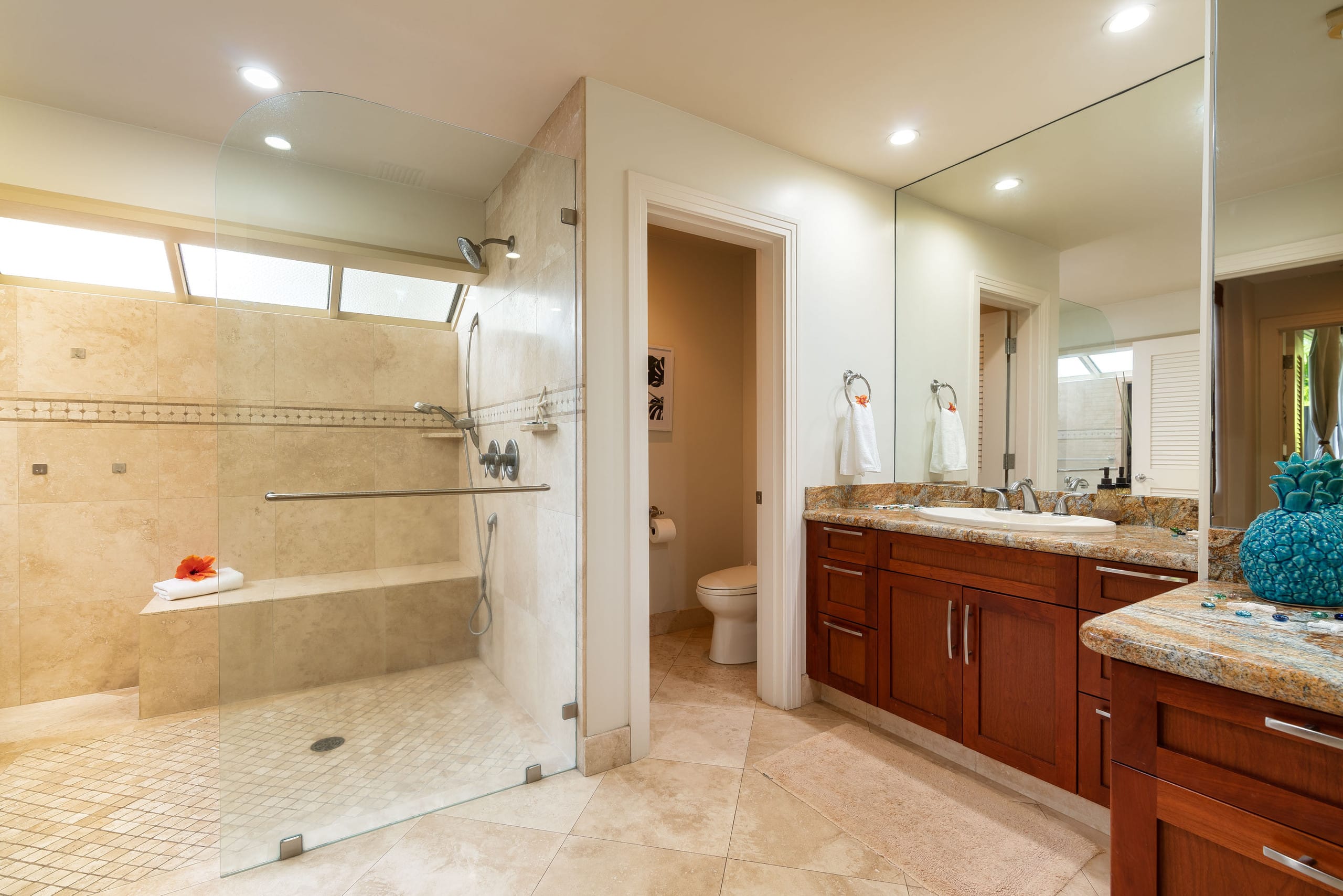 Condo in Lahaina · ★4.62 · 1 bedroom · 2 beds · 1 bath - Image 16