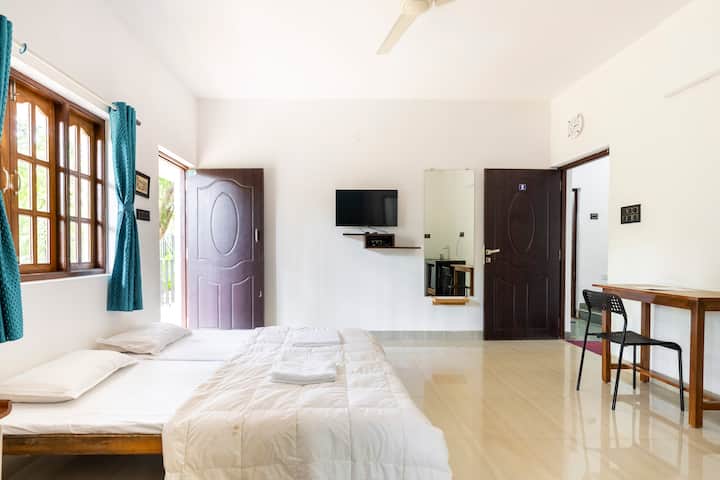 Every room has a dedicated desk and high-speed Internet to boost productivity and ensure nonstop work during your staycation.