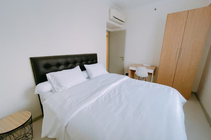 2号卧室配备标准双人床