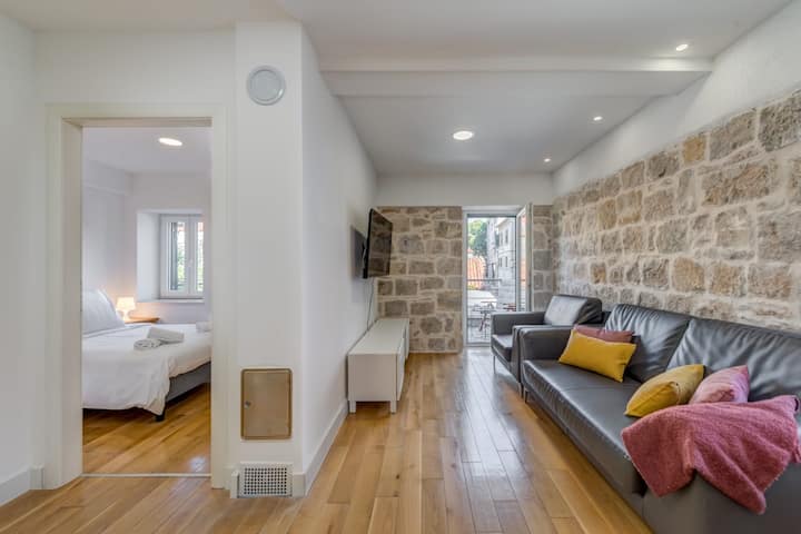 მისაღები ოთახი