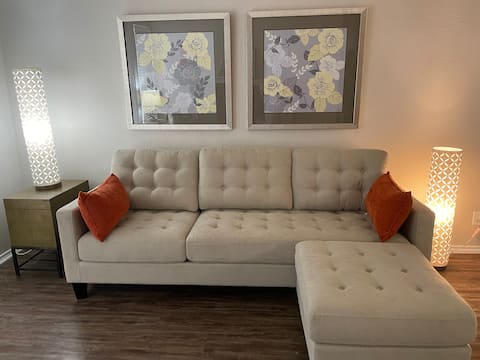 Successful Airbnb property: Home Away From Home~ 1Bedroom Downstairs in Midland