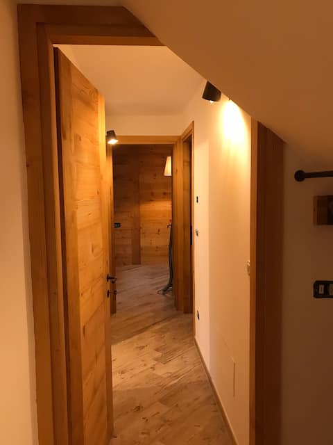 Top Airbnb: Champoudzo: Amazing apartment in the city centre. a Ayas