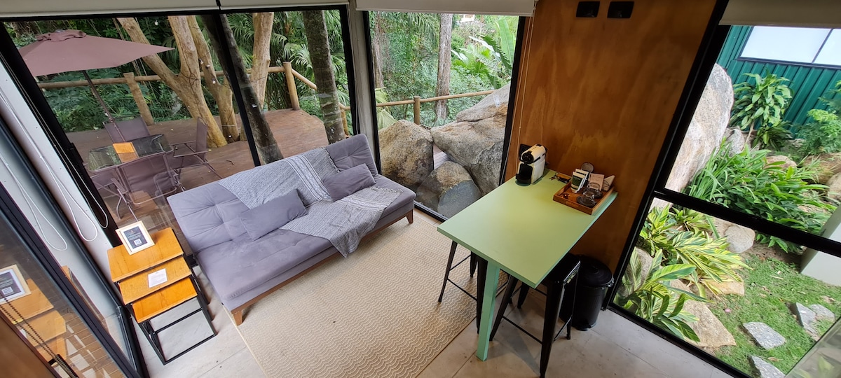 Island at Casa Natu Ilhabela Studio Feiticeira with Jacuzzi in Ilhabela