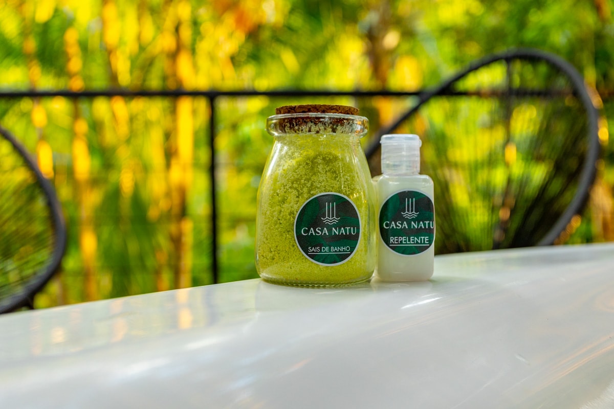 Bathrooms & Repellent at Casa Natu Ilhabela Studio Feiticeira with Jacuzzi in Ilhabela