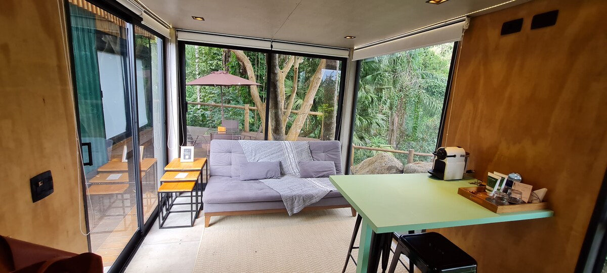 Living room view at Casa Natu Ilhabela Studio Feiticeira with Jacuzzi in Ilhabela