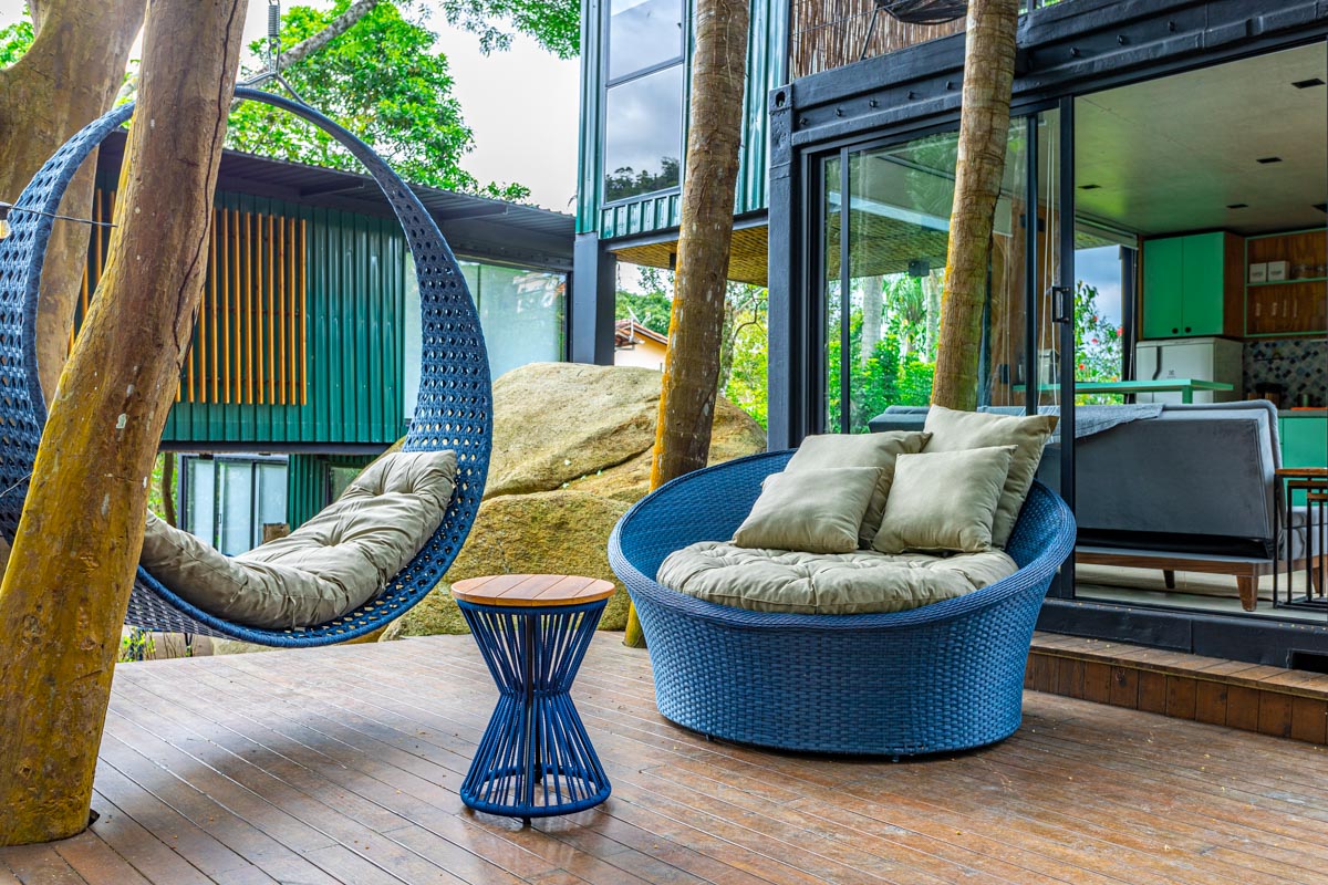 Outdoor Lounge with Studio View at Casa Natu Ilhabela Studio Feiticeira with Jacuzzi in Ilhabela