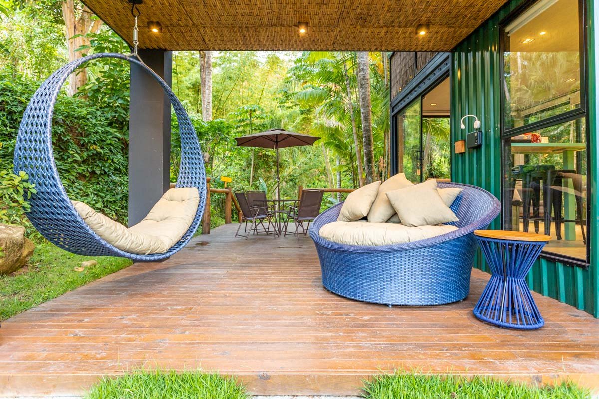 Outdoor Lounge at Casa Natu Ilhabela Studio Portinho with Jacuzzi in Ilhabela
