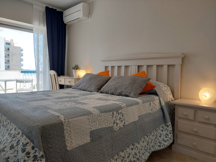 Camera da letto 1 con balcone