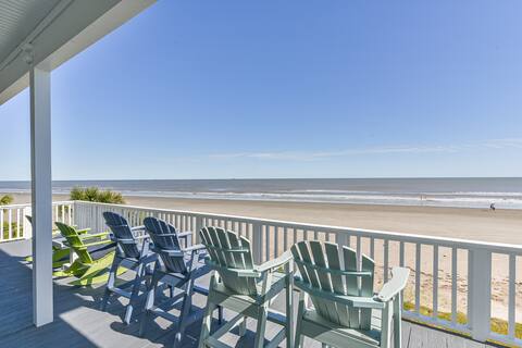 Luxurious Beach Front Coastal Dream