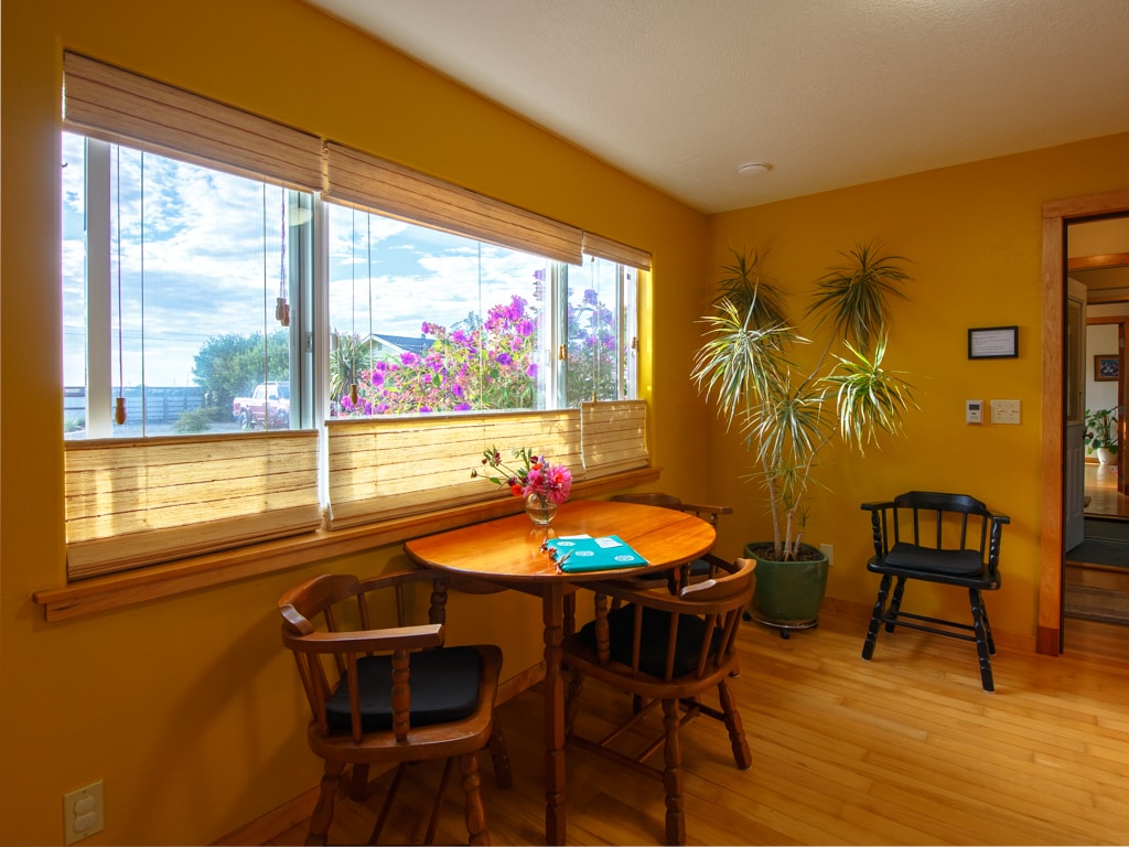 Redwoods Near. Walk to the Ocean & River from HERE Houses for Rent in