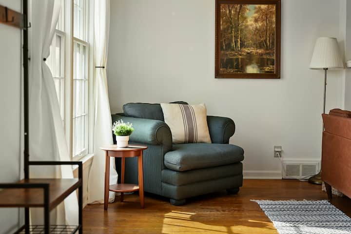 Historic Waldo Family Friendly Home - Kansas City, MO