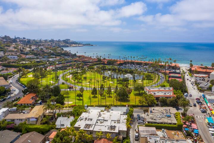 Coastal Escape blocks from La Jolla Shores Beach gallery image 5