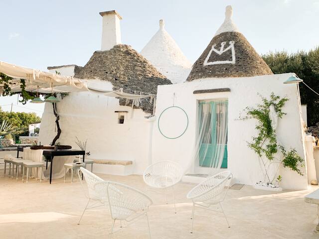 NÙEVÙ. Luxury Trullo with Private Pool gallery image 3