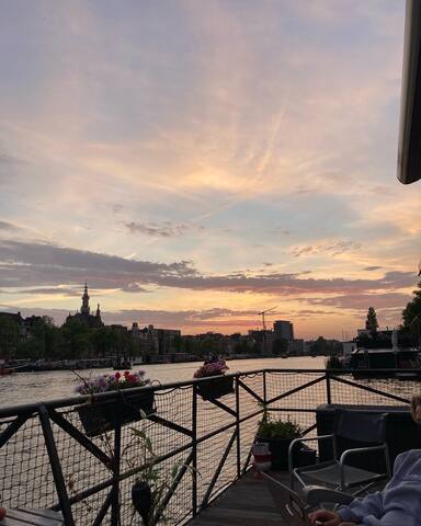 Woonark Eau de vie: uniek spel van licht en ruimte