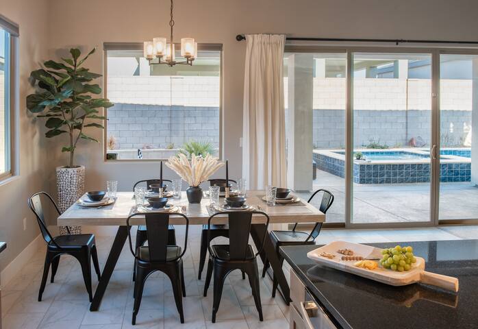 Soak, Swing & Unwind in Your Private Pool Retreat! gallery image 4