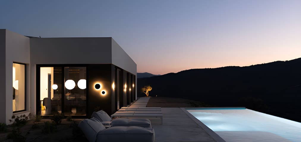 Piece-of-Art Kathos Residence Seafront