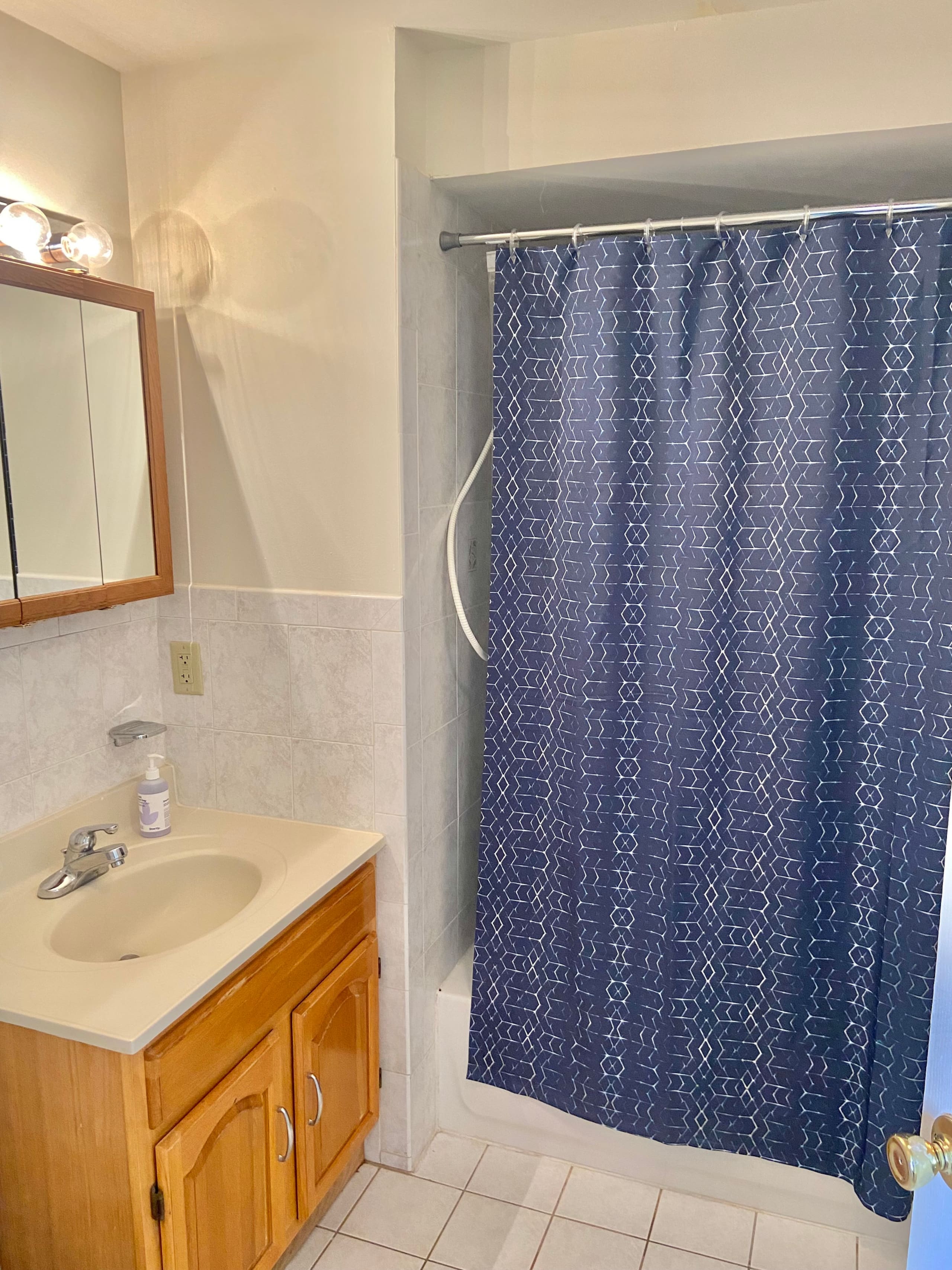 102 • 2BR/2BA • Central Hoboken - Photo 9