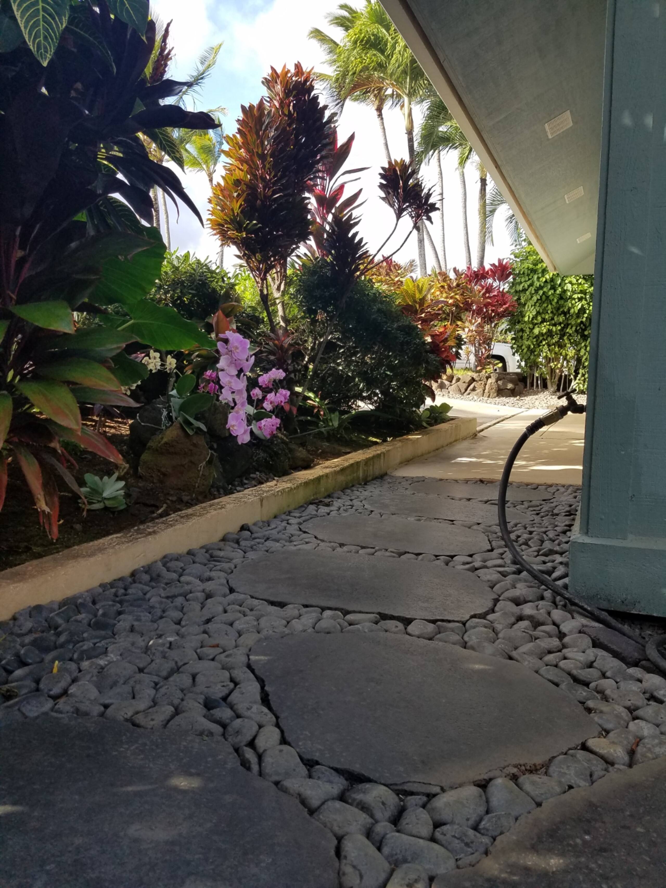 Home in Koloa · ★4.92 · 3 bedrooms · 3 beds · 2 baths - Image 25